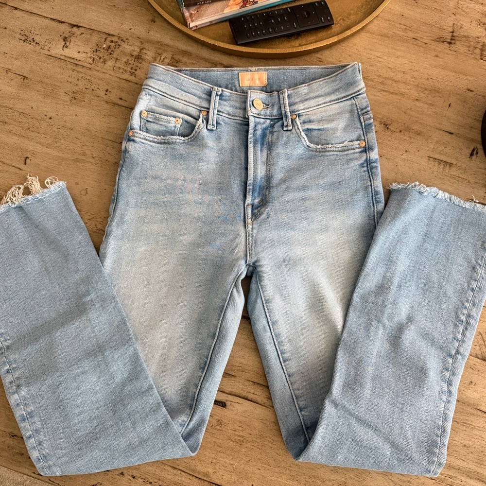 MOTHER Light Wash Ankle Jeans